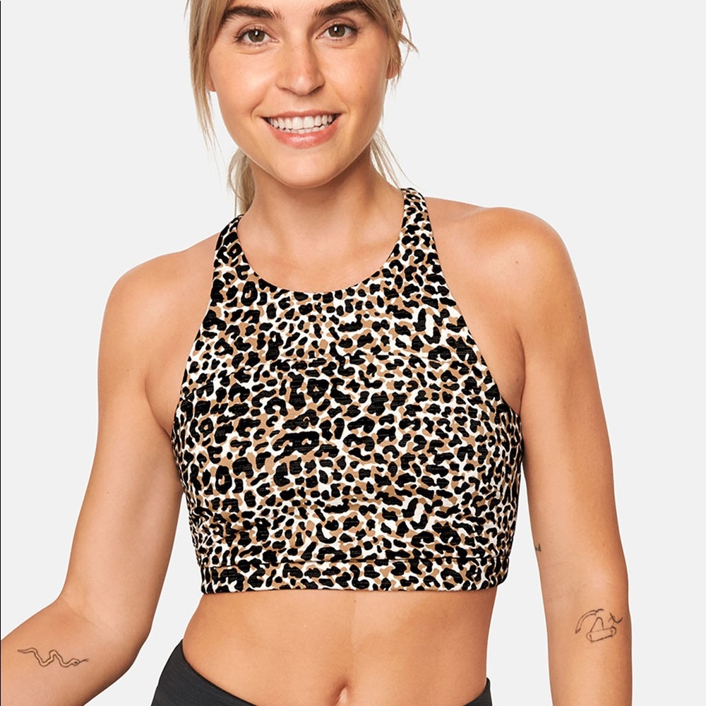 Outdoor Voices Crop Top Leopard!